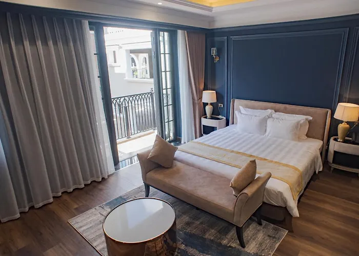 Khách sạn Victoria Villas